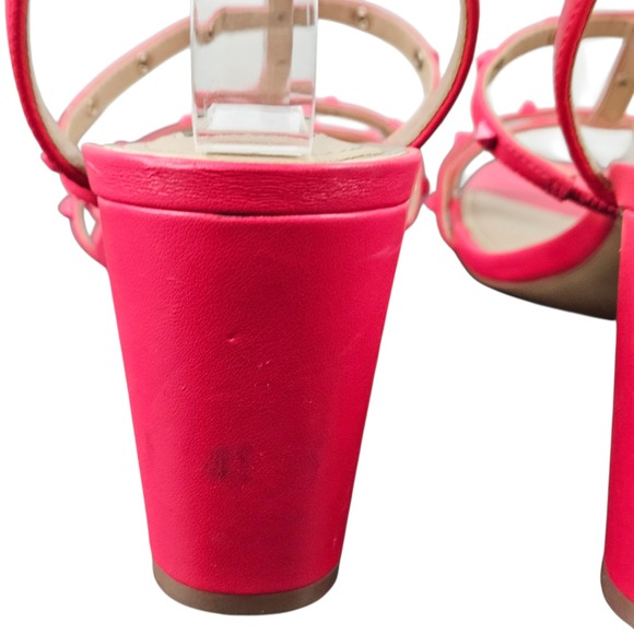 White House Black Market "Brooklyn" Pink Studded T-Strap‎ Heeled Sandals Size 8M - Picture 5 of 13